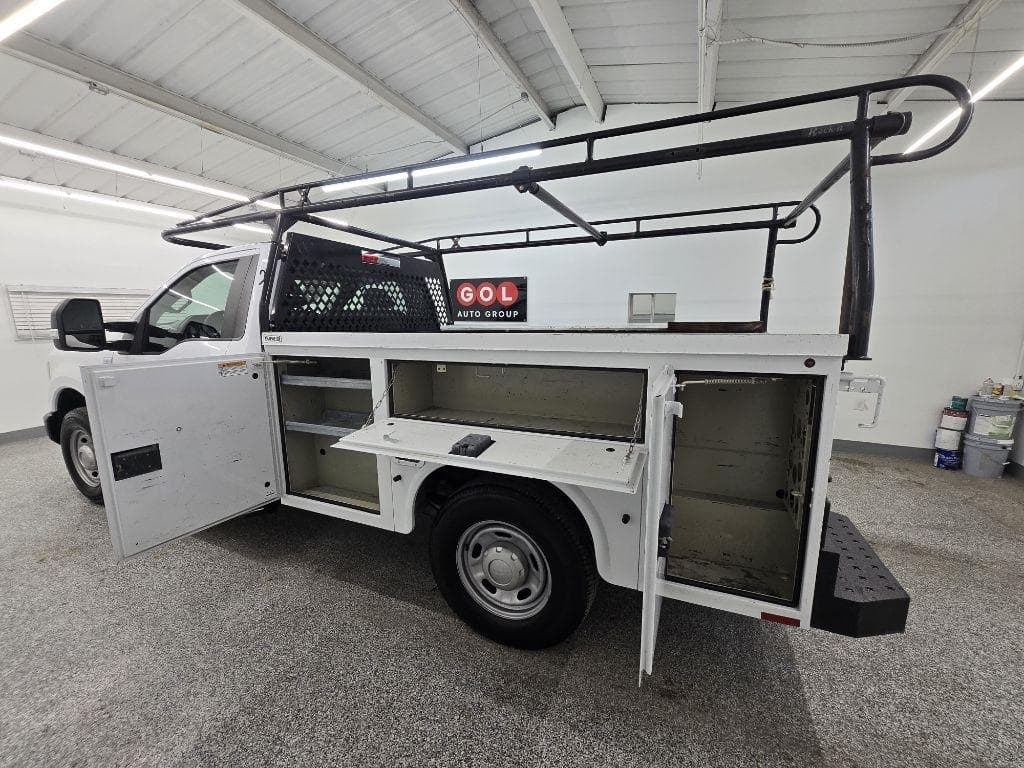 2022 FORD F-250 - Image 8