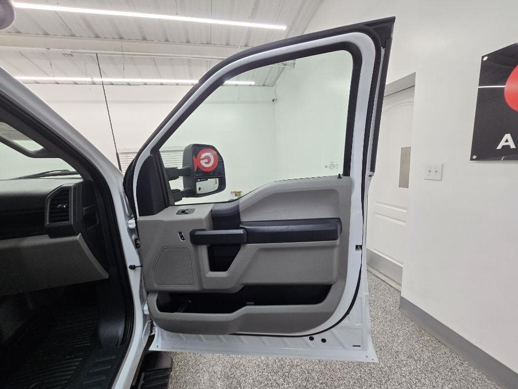 2022 FORD F-250 - Image 19