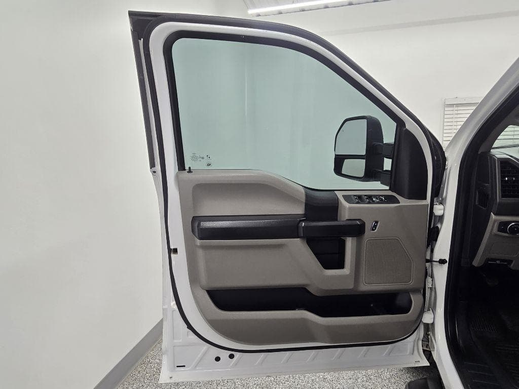 2021 FORD F-250 - Image 22