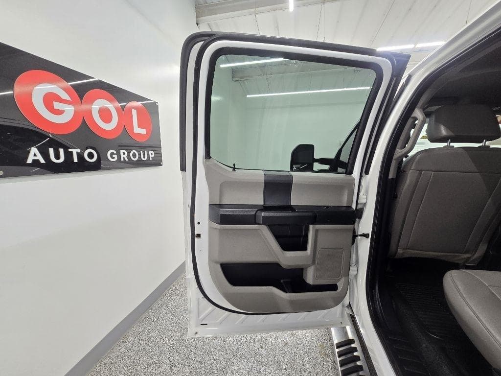 2021 FORD F-250 - Image 23