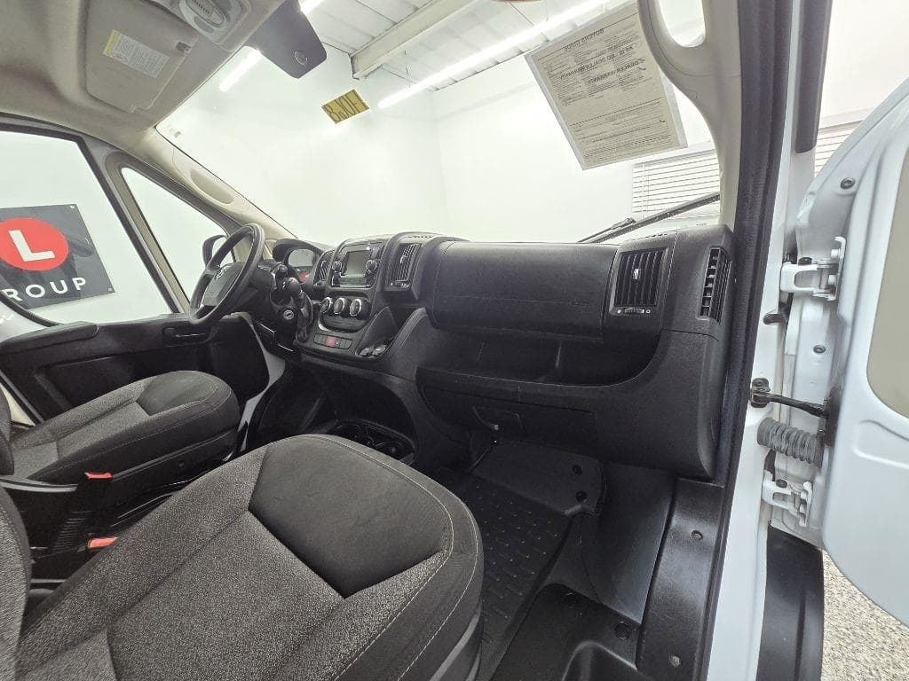 2019 RAM Promaster - Image 16