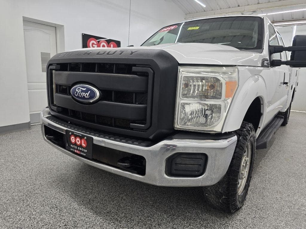 2011 FORD F-350 - Image 8