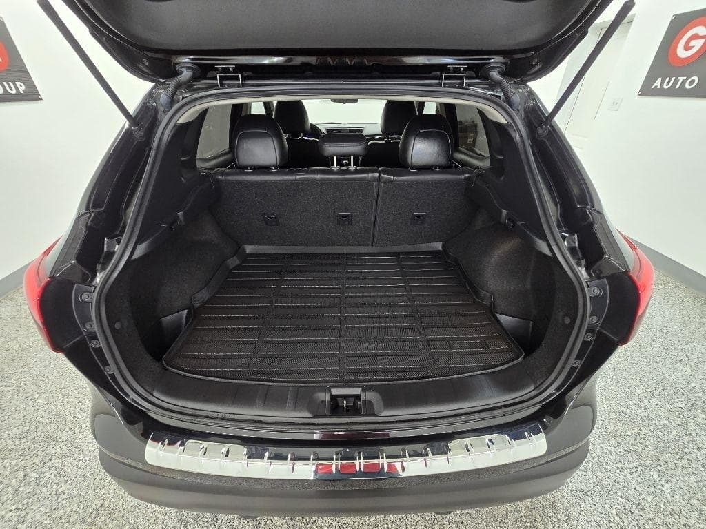 2019 NISSAN Rogue - Image 15