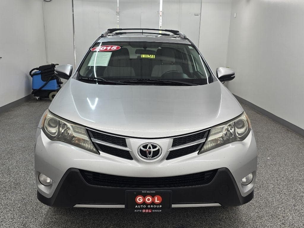 2015 TOYOTA RAV4 - Image 1