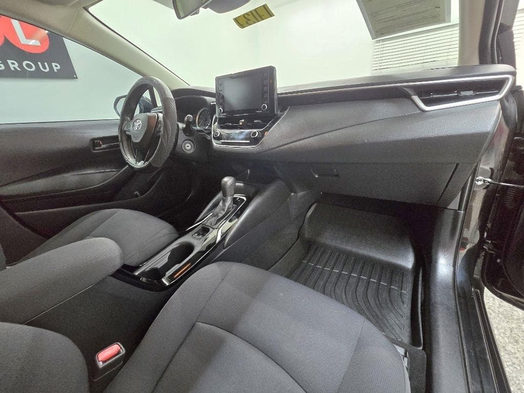 2022 TOYOTA Corolla - Image 17
