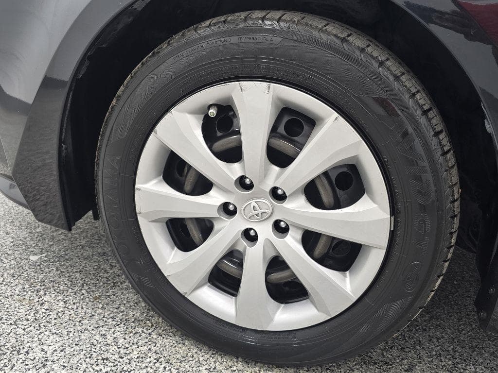 2022 TOYOTA Corolla - Image 26