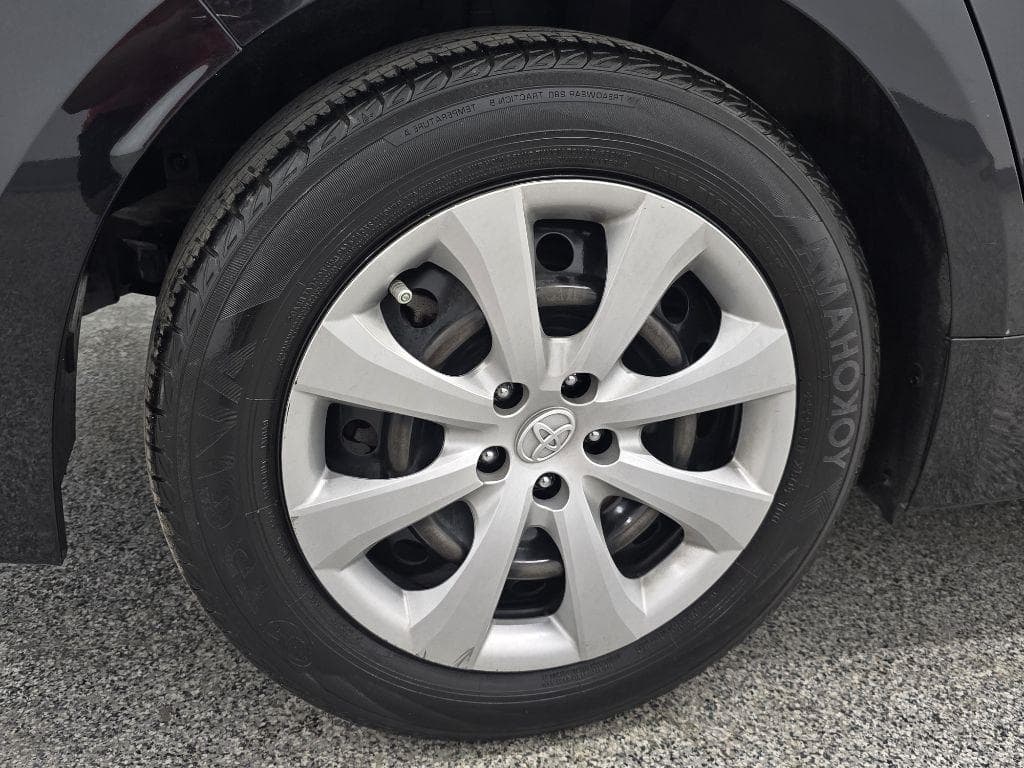 2022 TOYOTA Corolla - Image 28