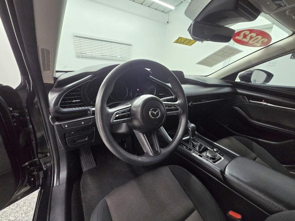 2022 MAZDA MAZDA3 - Image 8