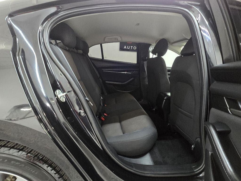 2022 MAZDA MAZDA3 - Image 14