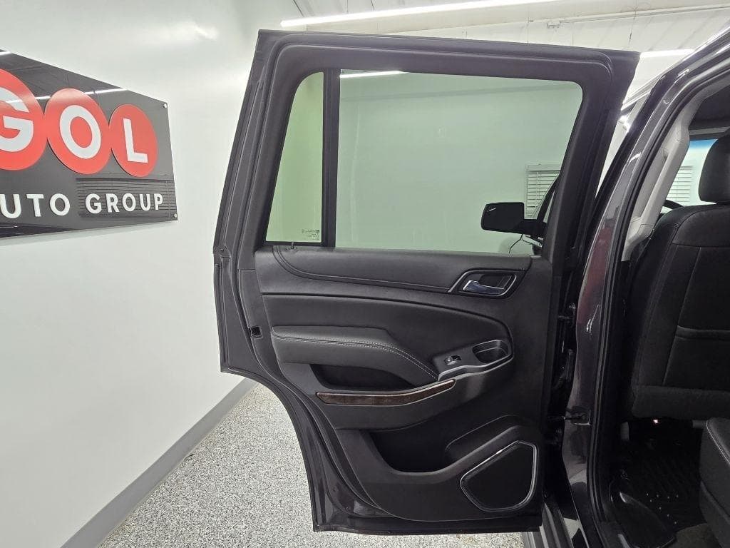 2017 CHEVROLET Tahoe - Image 25