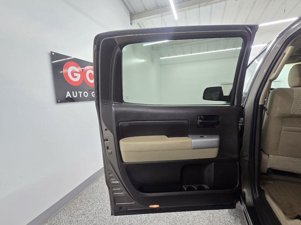 2008 TOYOTA Tundra - Image 25