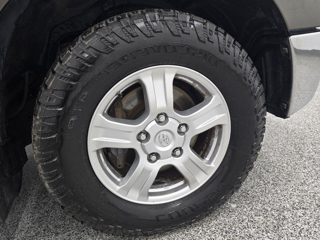 2008 TOYOTA Tundra - Image 32