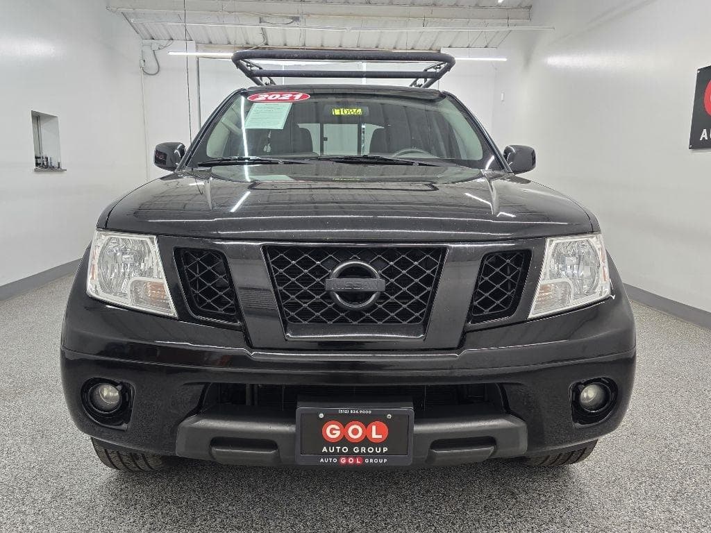 2021 Nissan Frontier - Image 3