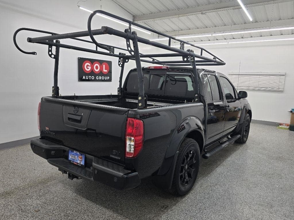 2021 NISSAN Frontier - Image 5