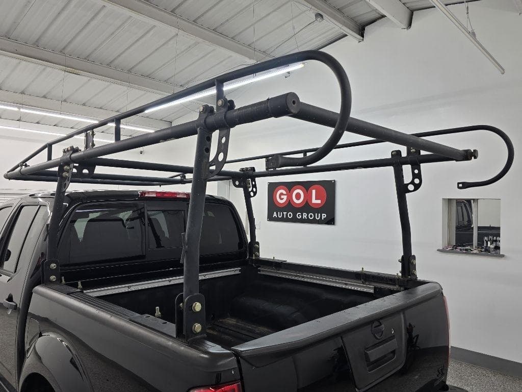 2021 NISSAN Frontier - Image 7