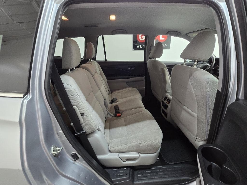 2019 HONDA Pilot - Image 19
