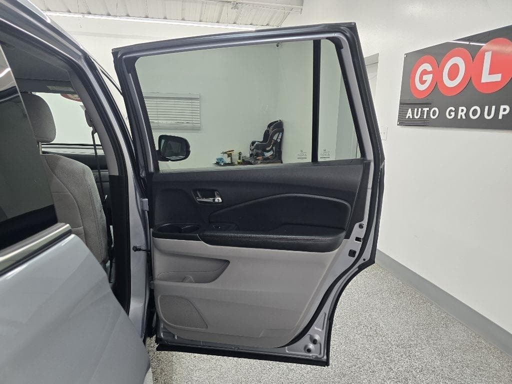 2019 HONDA Pilot - Image 32