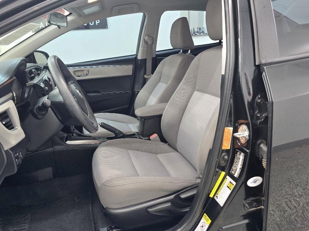 2016 TOYOTA Corolla - Image 9