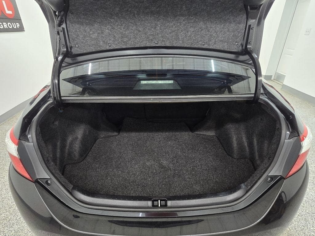 2016 TOYOTA Corolla - Image 11