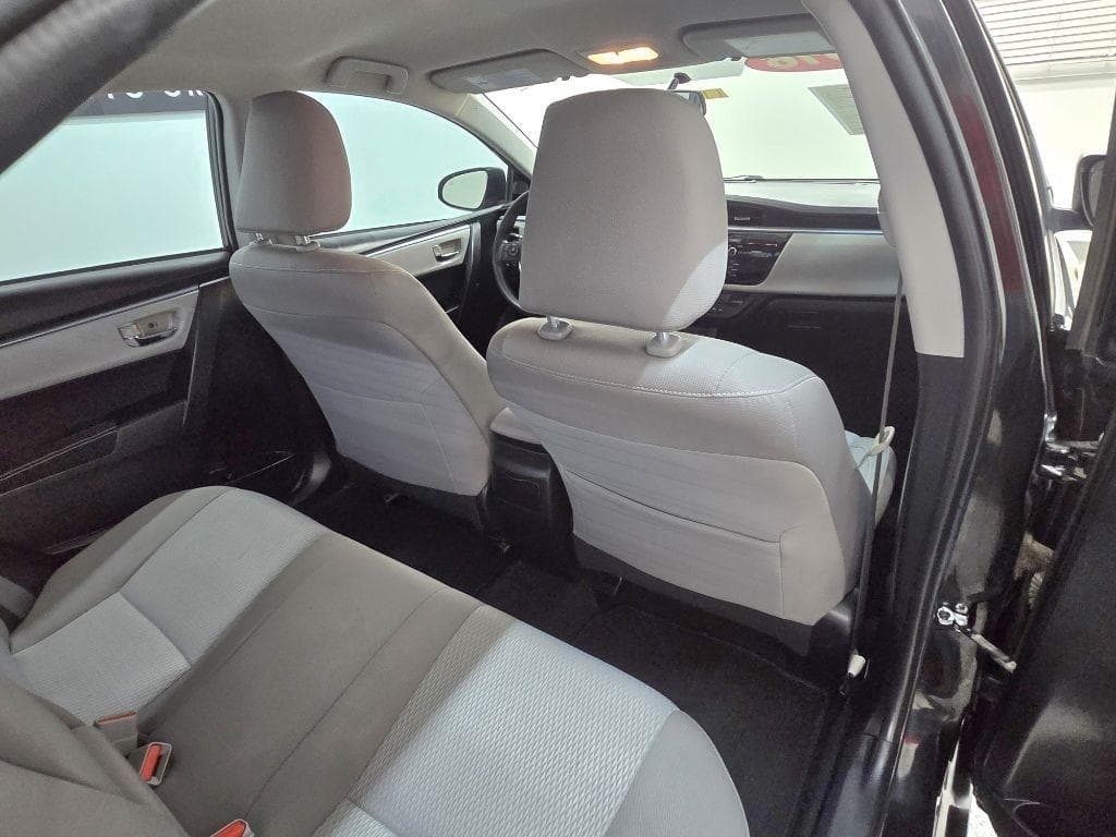2016 TOYOTA Corolla - Image 17