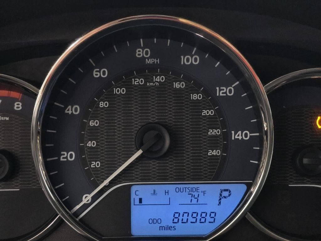 2016 TOYOTA Corolla - Image 21