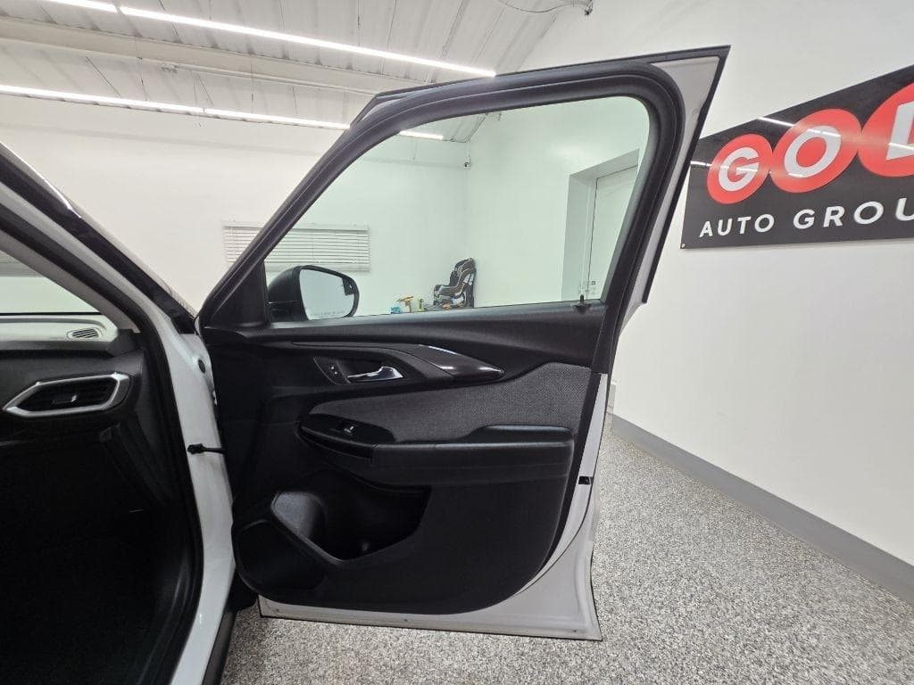 2022 CHEVROLET TrailBlazer - Image 28