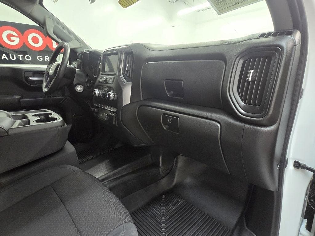 2020 GMC Sierra - Image 18