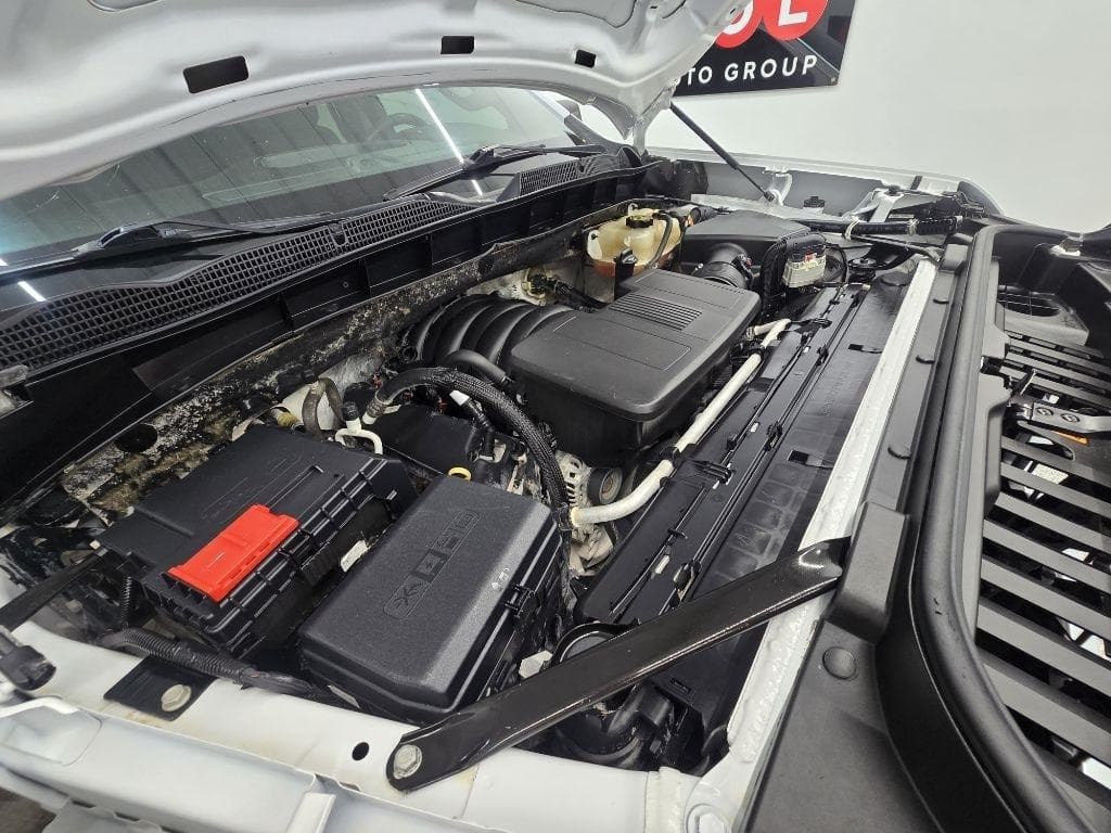 2020 GMC Sierra - Image 26