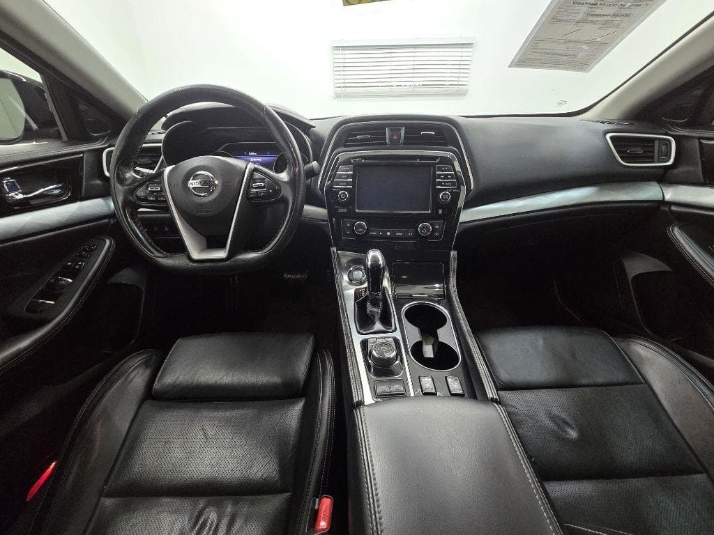 2016 NISSAN Maxima - Image 11