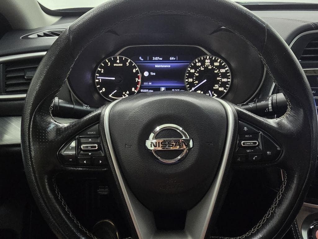 2016 NISSAN Maxima - Image 18