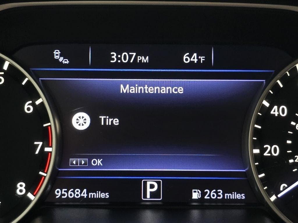 2016 NISSAN Maxima - Image 23