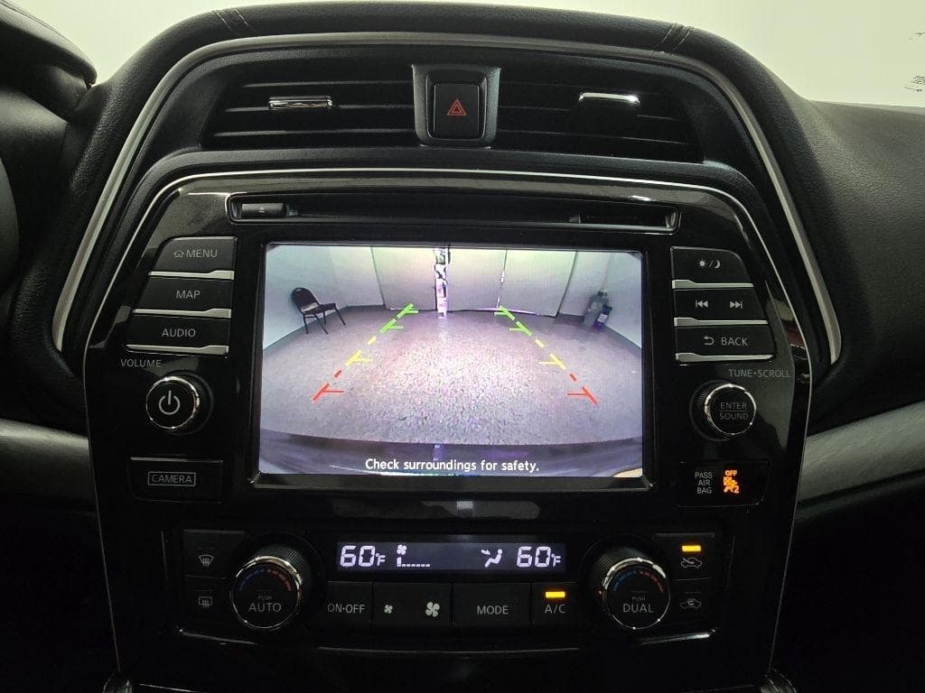 2016 NISSAN Maxima - Image 24