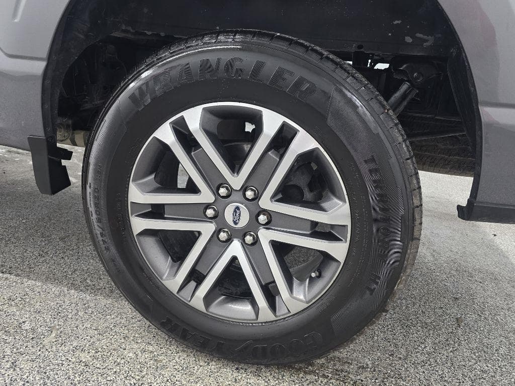 2021 FORD F-150 - Image 32