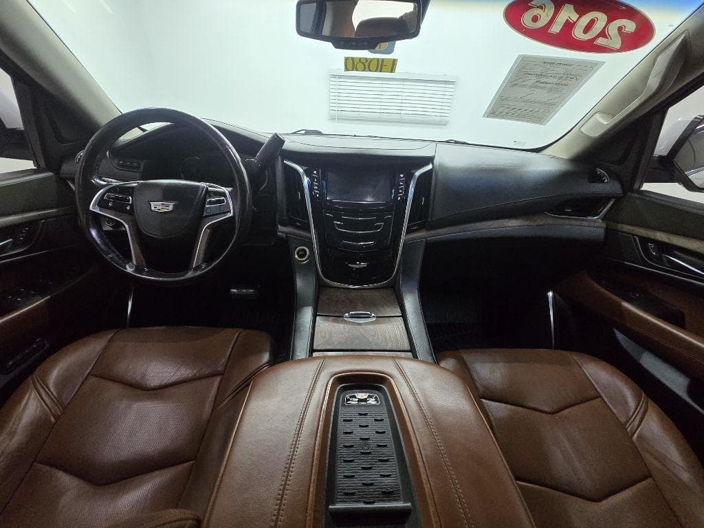2016 CADILLAC Escalade - Image 12