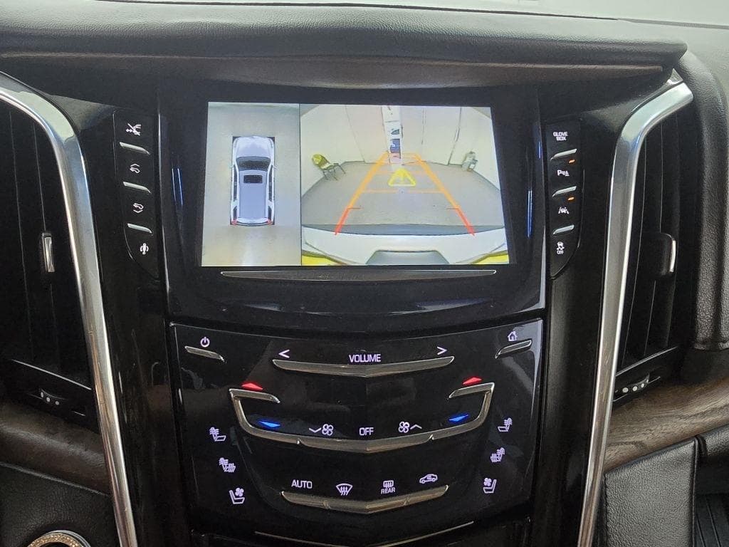 2016 CADILLAC Escalade - Image 27