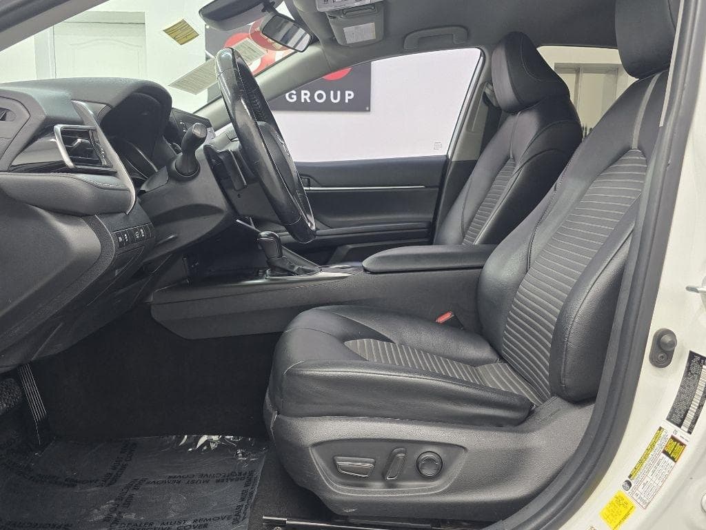 2021 TOYOTA Camry - Image 12