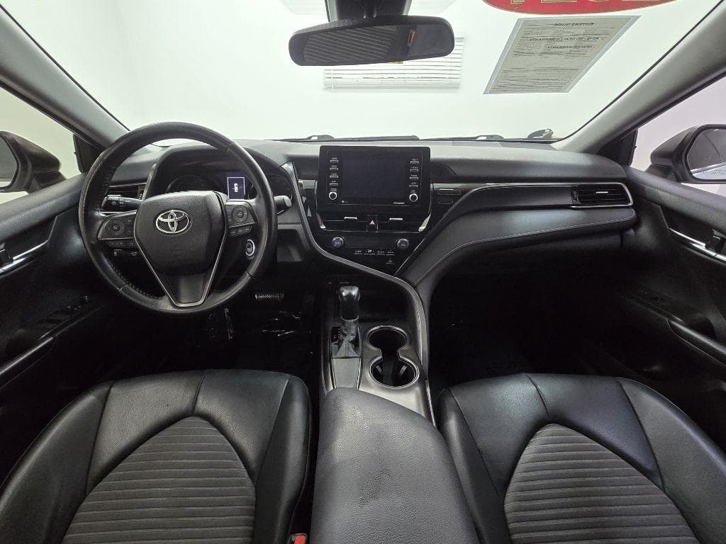 2021 TOYOTA Camry - Image 13