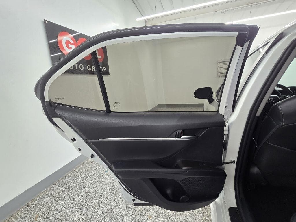 2021 TOYOTA Camry - Image 27