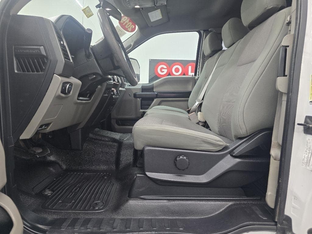 2019 FORD F-250 - Image 13