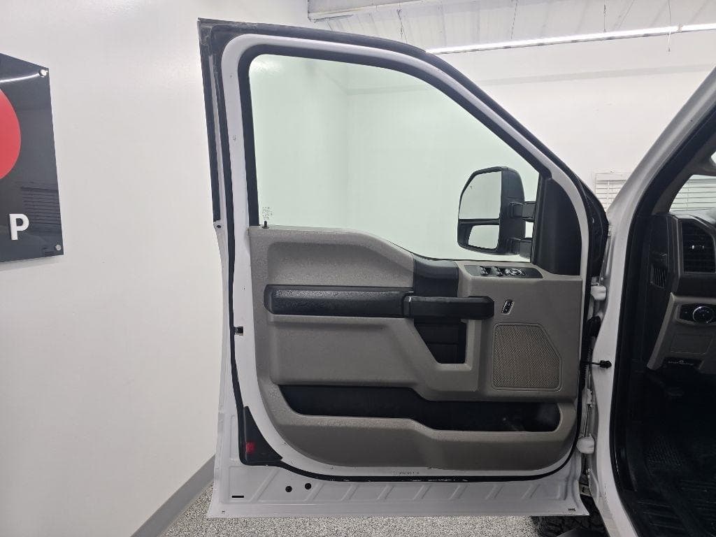 2019 FORD F-250 - Image 27