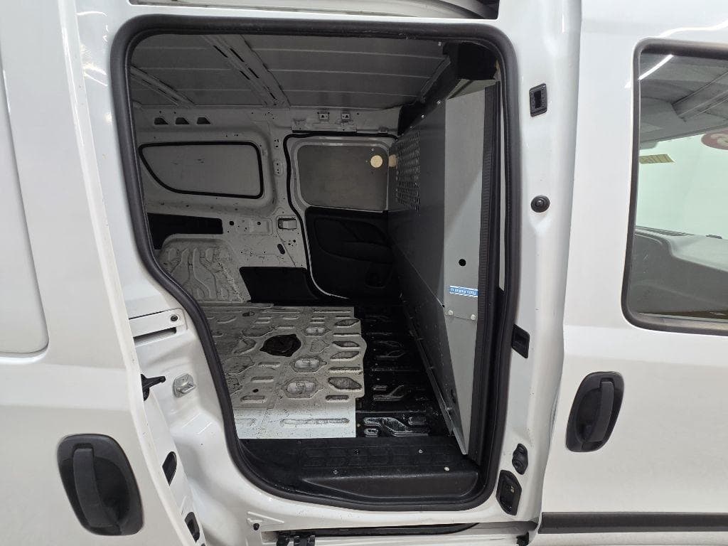 2016 RAM ProMaster - Image 16