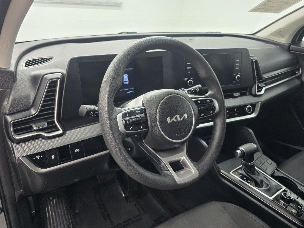 2023 KIA Sportage - Image 10