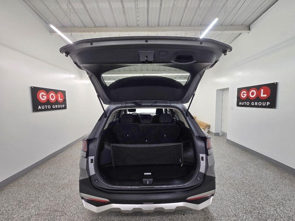 2023 KIA Sportage - Image 17