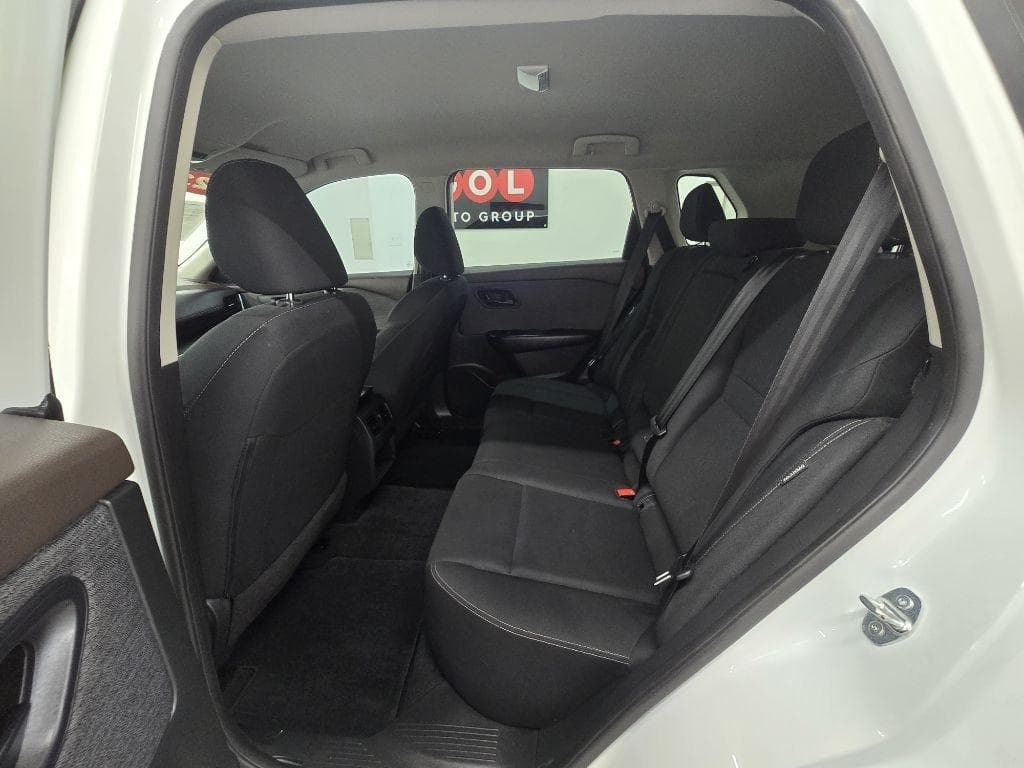 2023 NISSAN Rogue - Image 12