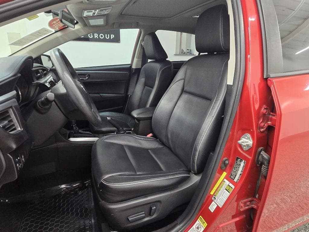 2014 TOYOTA Corolla - Image 12