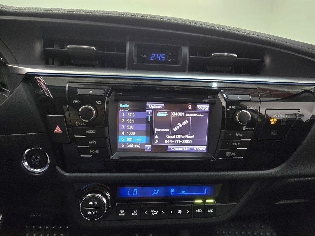 2014 TOYOTA Corolla - Image 24