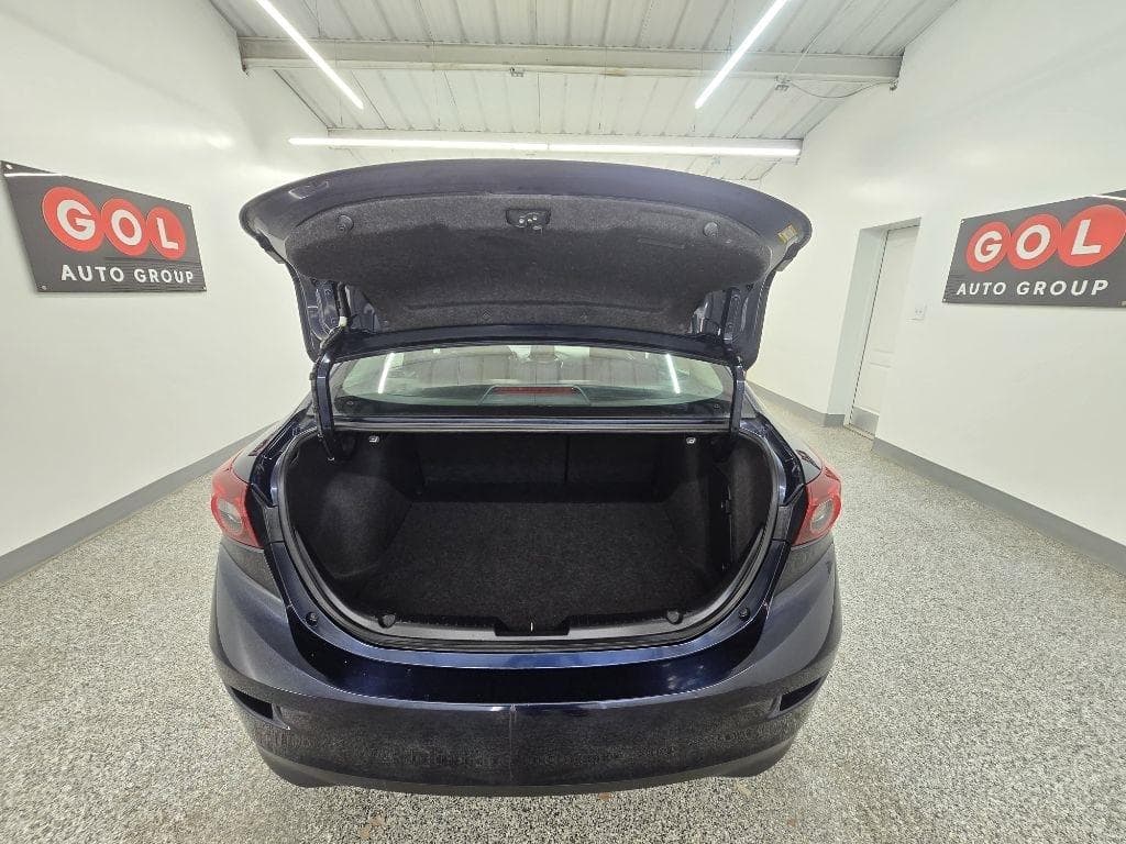 2016 MAZDA MAZDA3 - Image 16