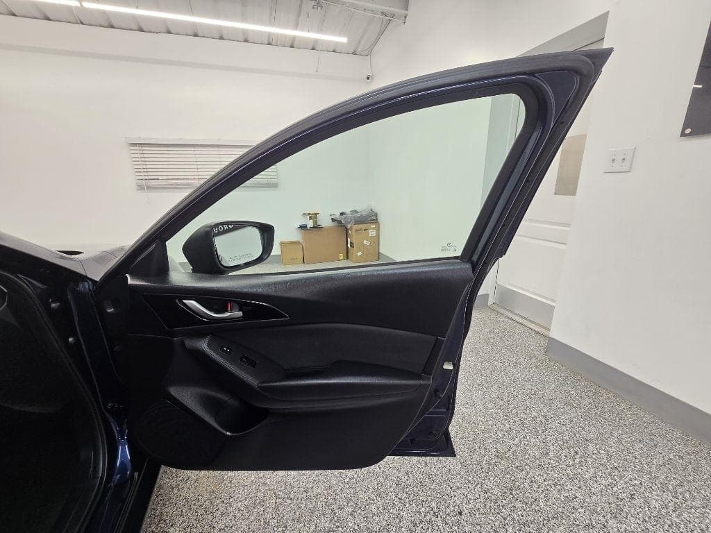 2016 MAZDA MAZDA3 - Image 26