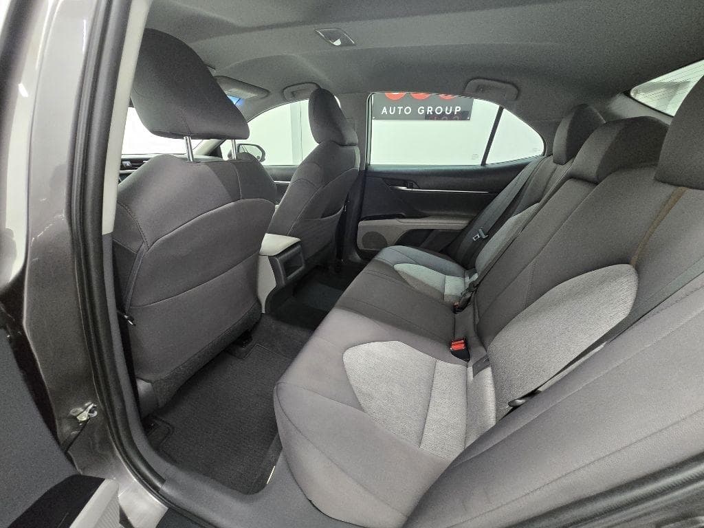 2020 TOYOTA Camry - Image 13