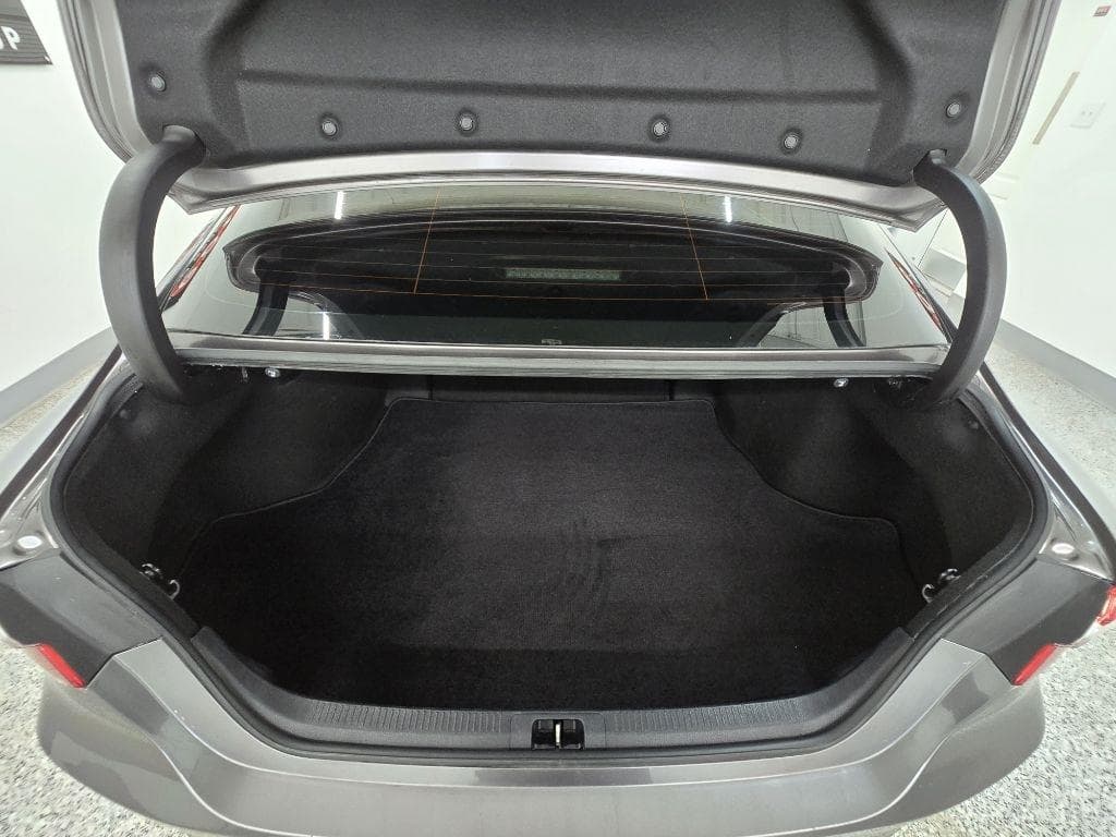 2020 TOYOTA Camry - Image 15
